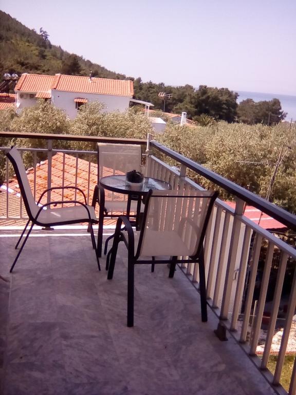 Doukas Hotell Skala Rachoni  Exteriör bild