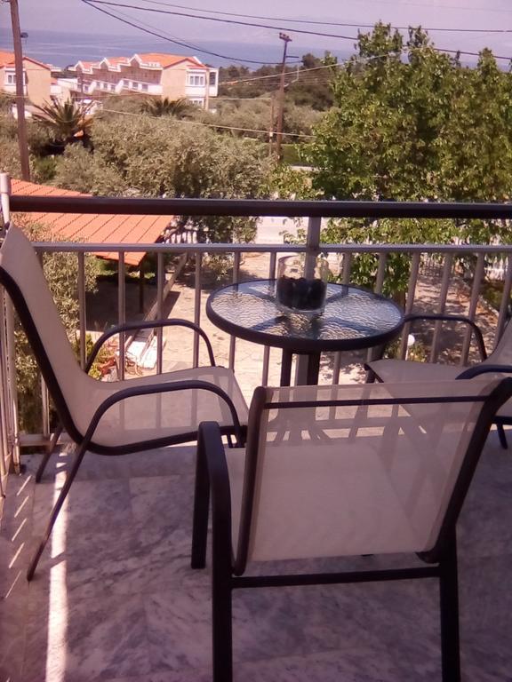 Doukas Hotell Skala Rachoni  Exteriör bild