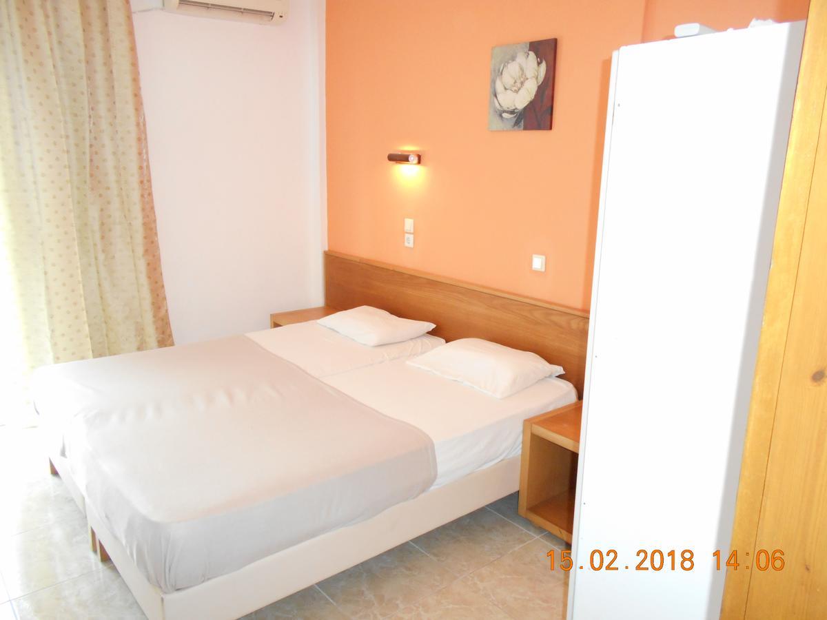 Doukas Hotell Skala Rachoni  Exteriör bild
