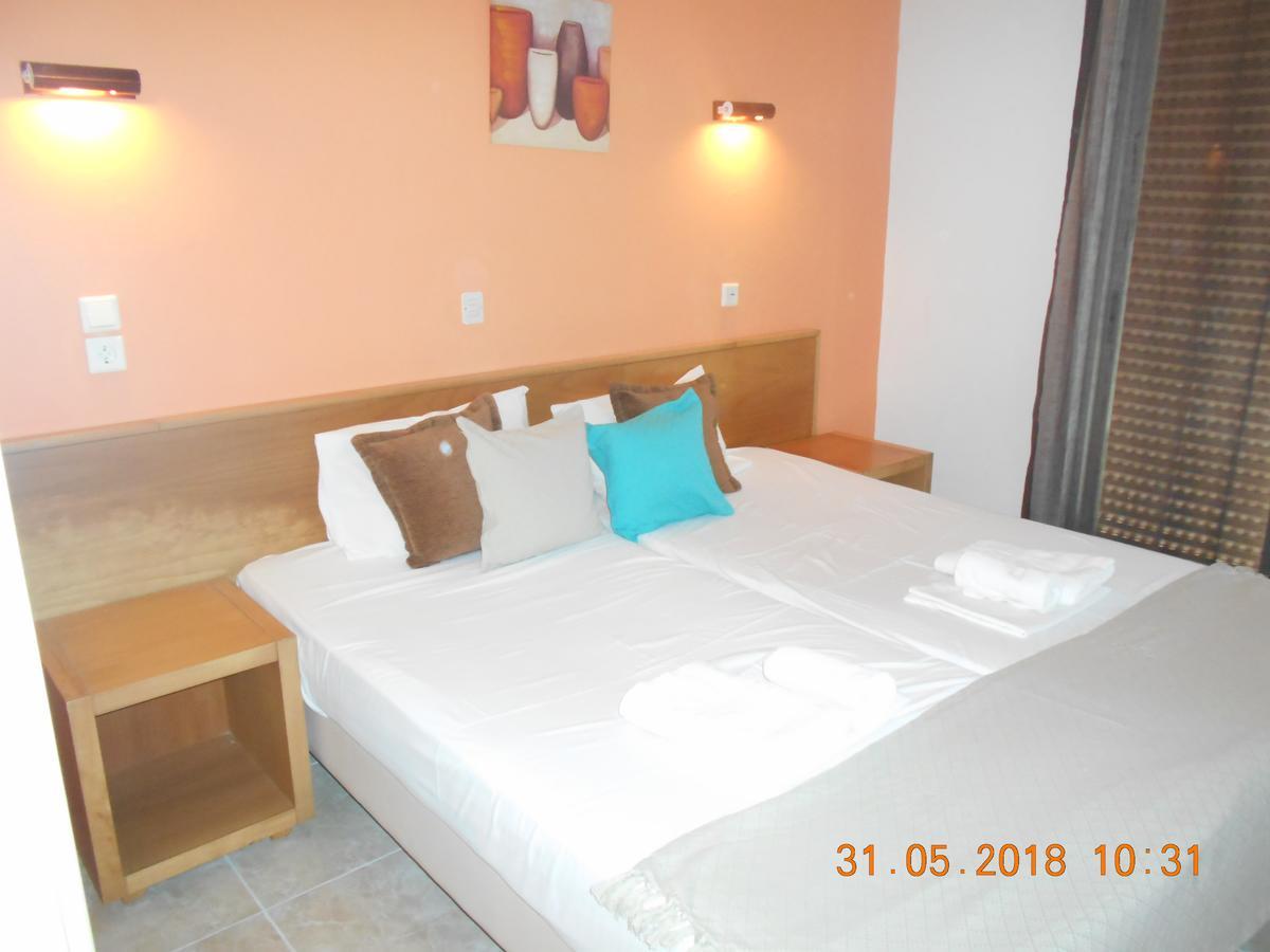 Doukas Hotell Skala Rachoni  Exteriör bild